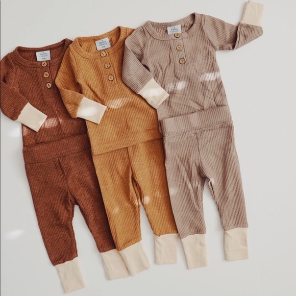 Orcas Lucille Waffle Set - Picture 5 of 6